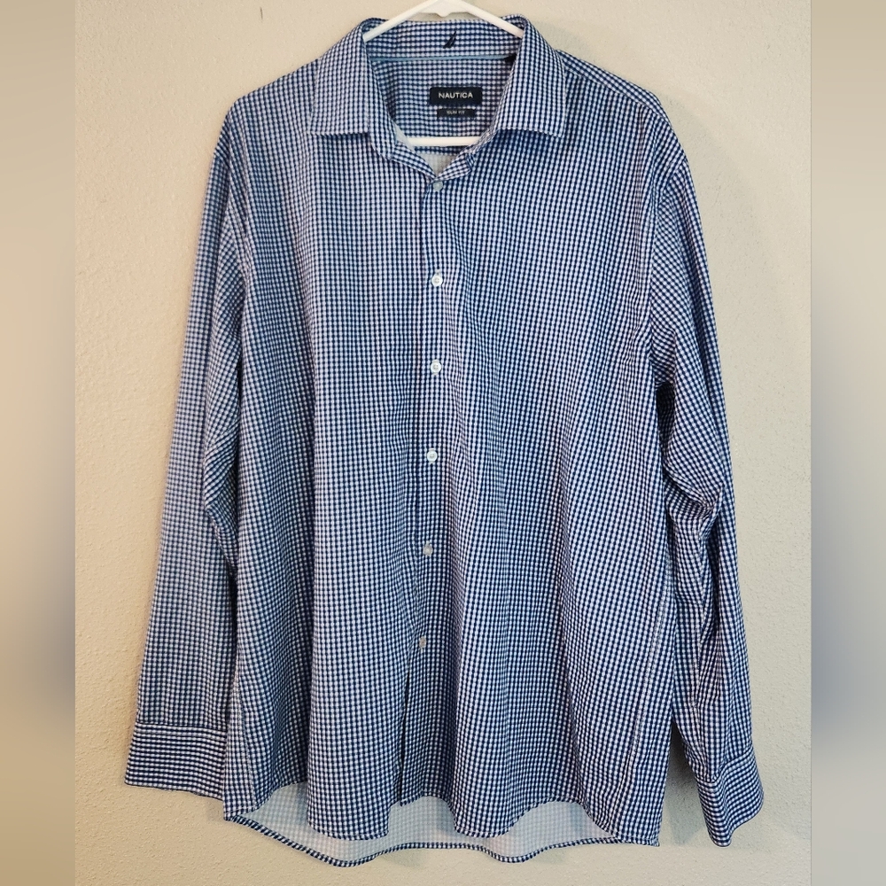Men's Nautica Button Down Slim Fit Shirt Size XL